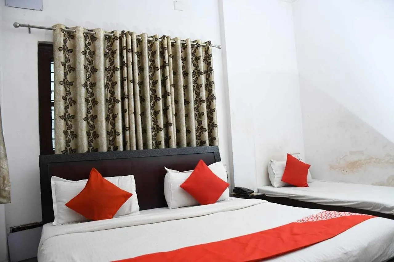 ***  Hotel O Oxo Udaipur Indien